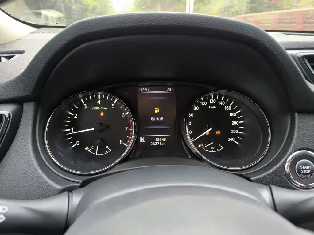 Nissan X-Trail — фото 17