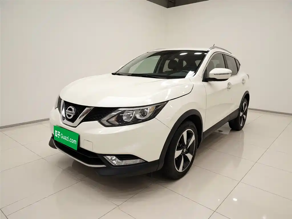 Nissan Qashqai — фото 2