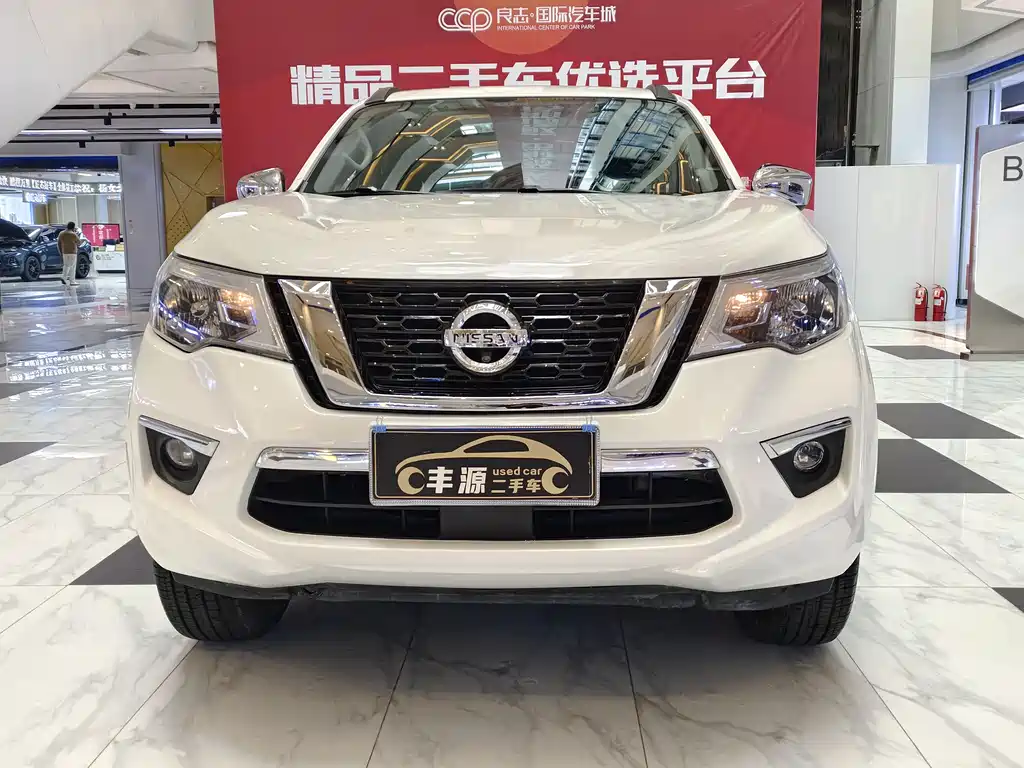 Nissan Terra — фото 2