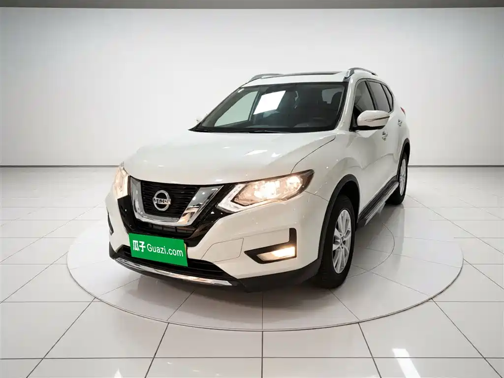 Nissan X-Trail — фото 2