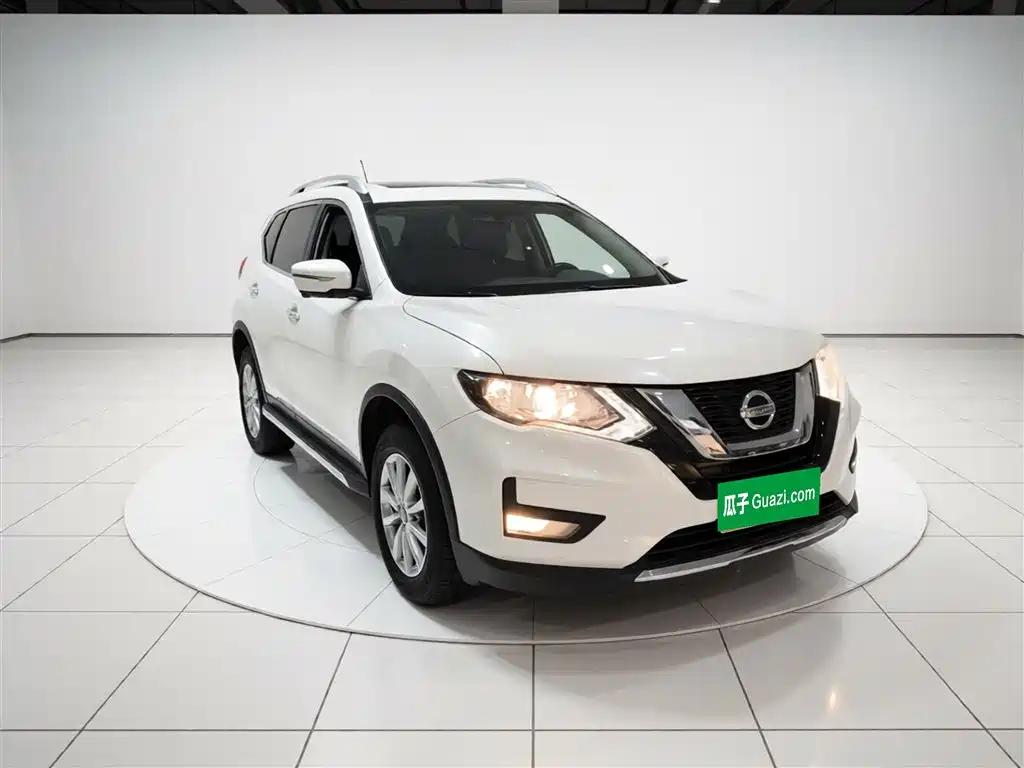 Nissan X-Trail — фото 22