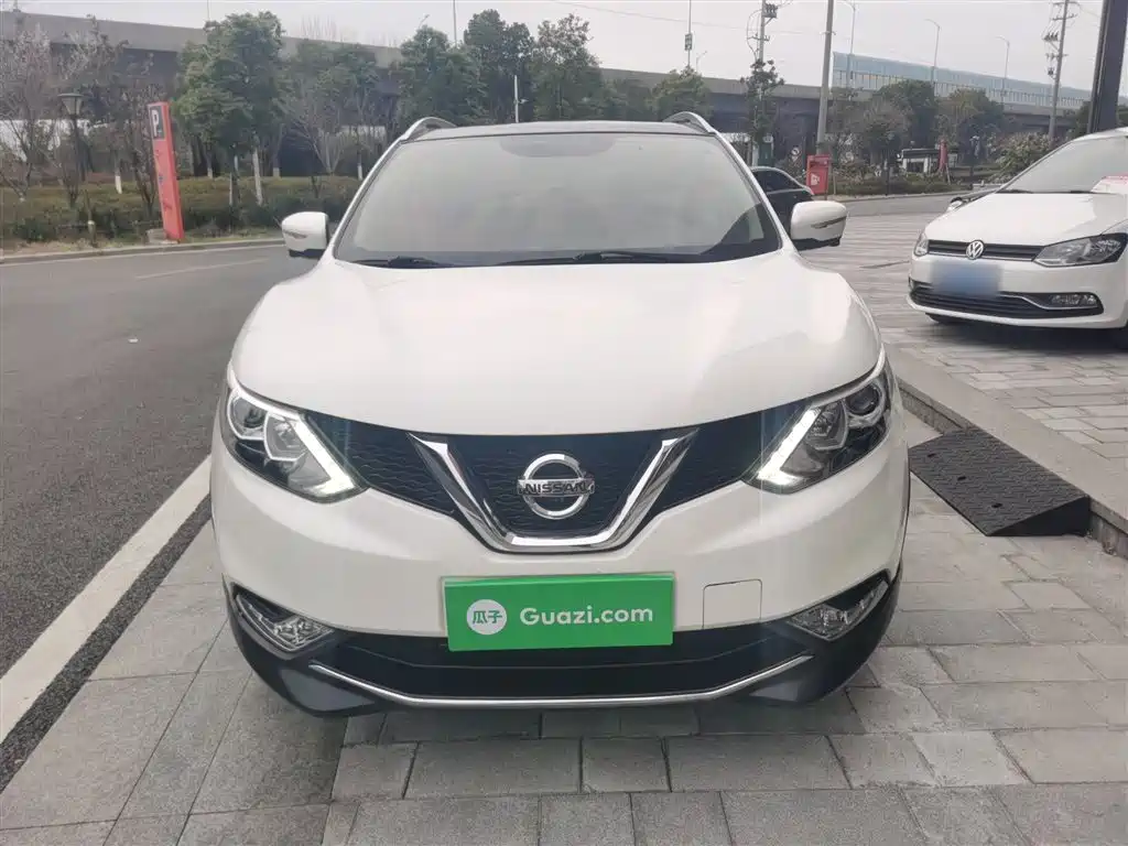 Nissan Qashqai — фото 3