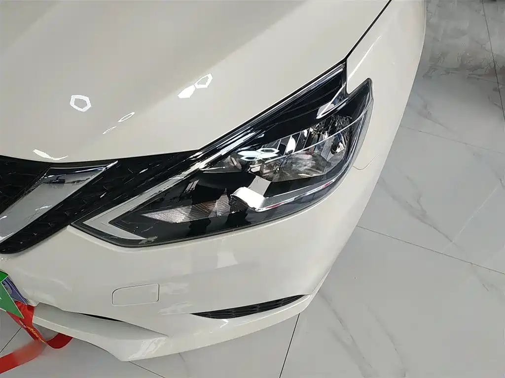 Nissan Sylphy — фото 18