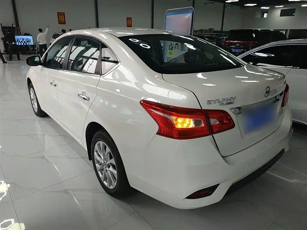 Nissan Sylphy — фото 23