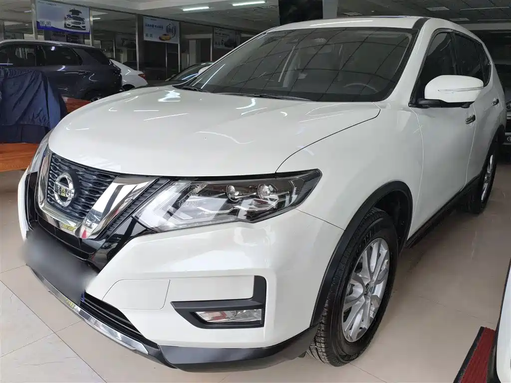 Nissan X-Trail — фото 2