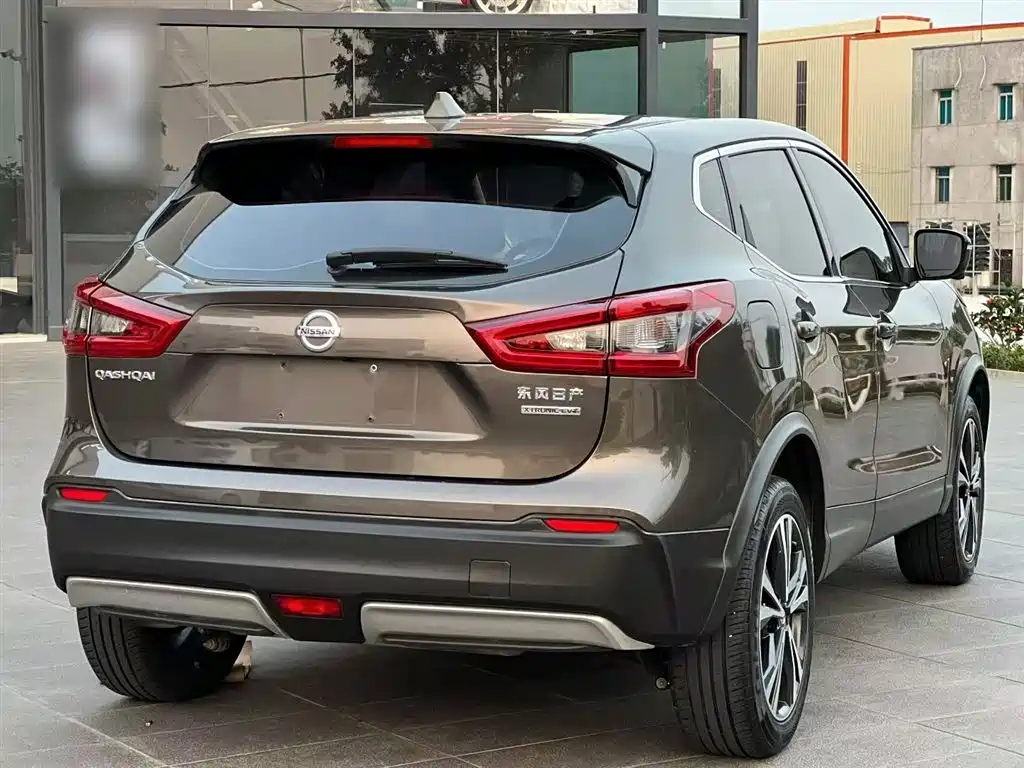 Nissan Qashqai — фото 3