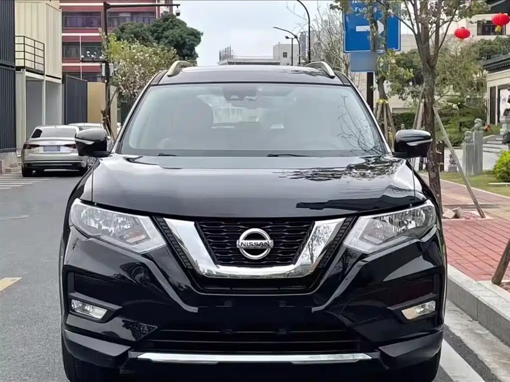 Nissan X-Trail — фото 7