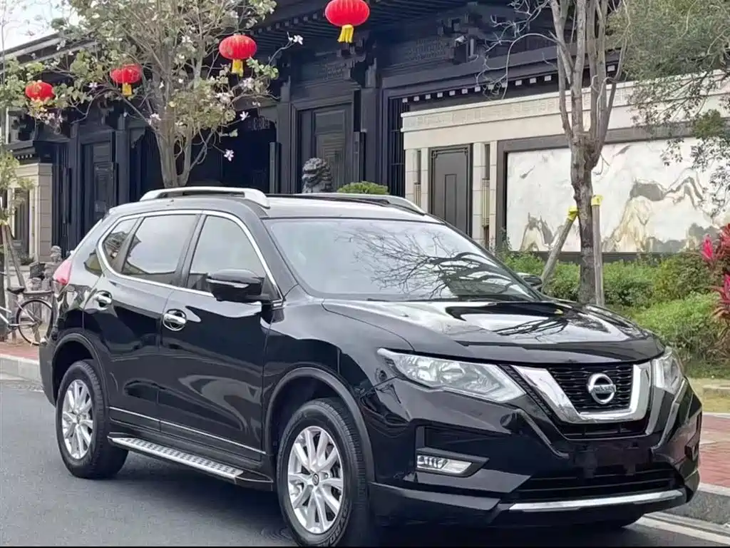Nissan X-Trail — фото 8