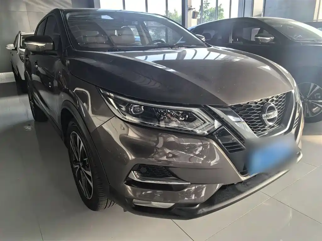 Nissan Qashqai — фото 6