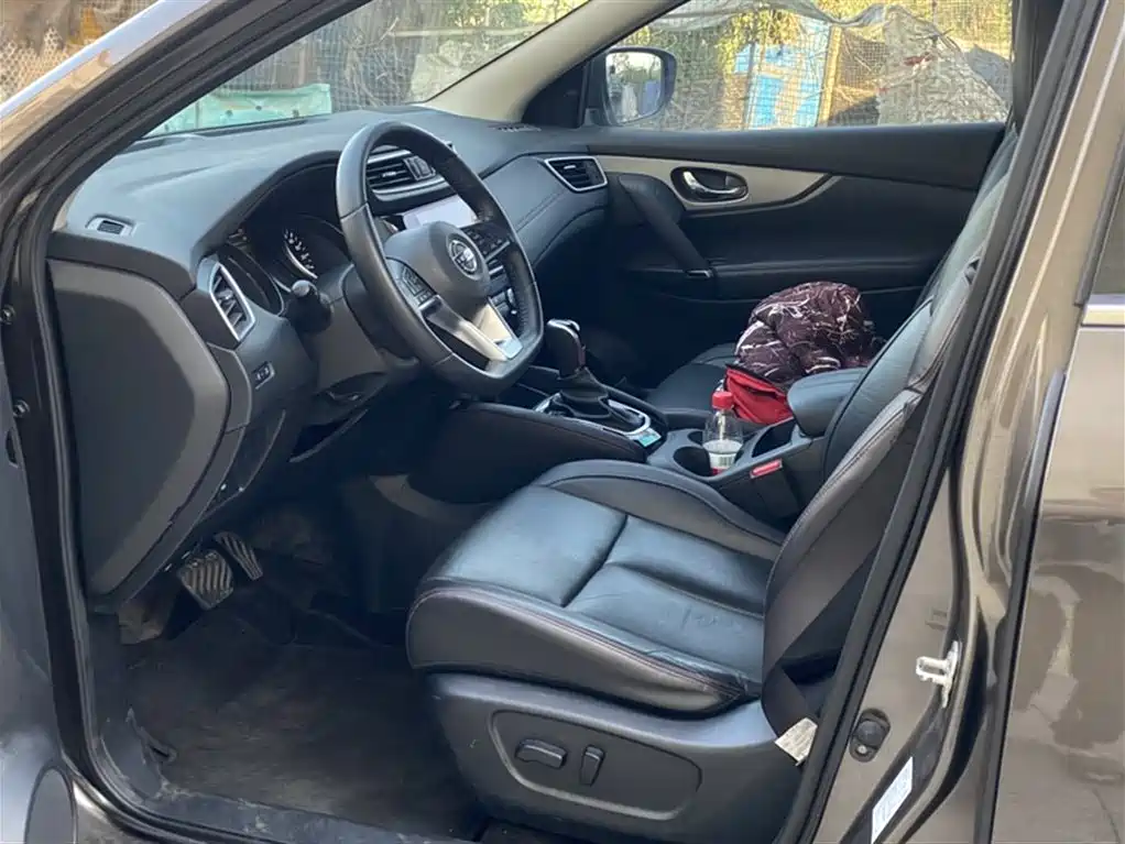 Nissan Qashqai — фото 18