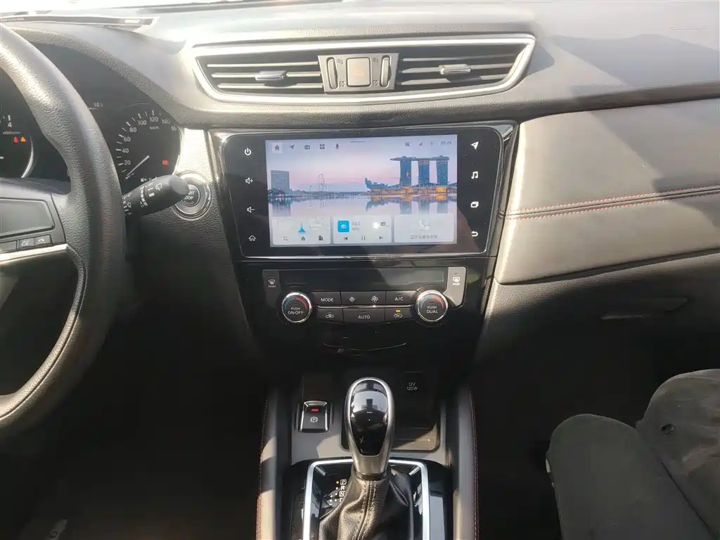Nissan Qashqai — фото 13