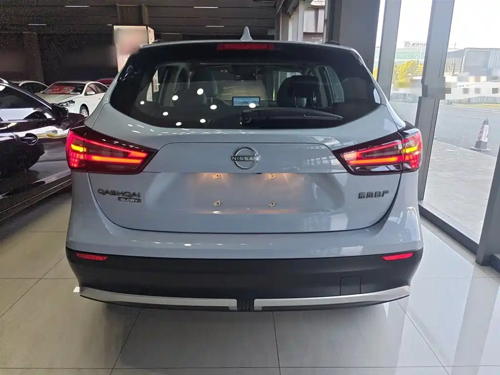Nissan Qashqai — фото 4
