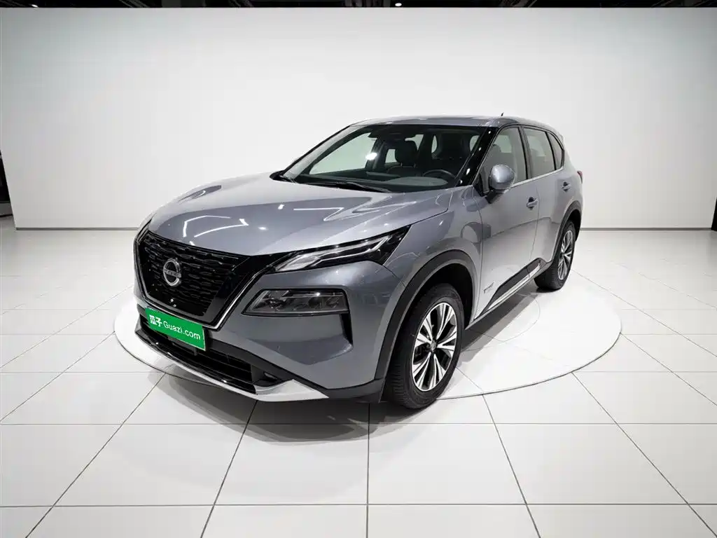 Nissan X-Trail — фото 2