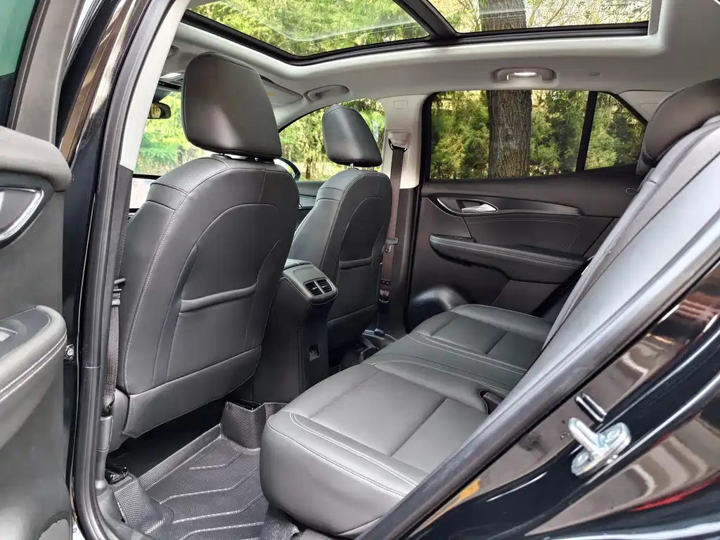 Buick Envision S — фото 10