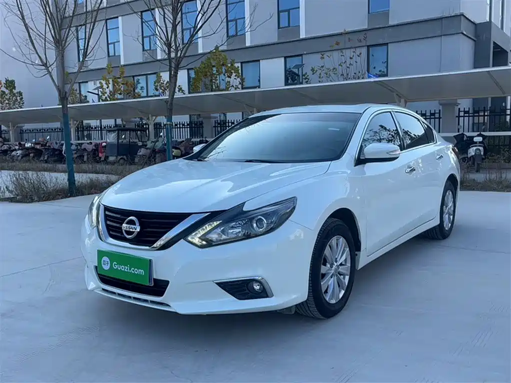 Nissan Teana — фото 2