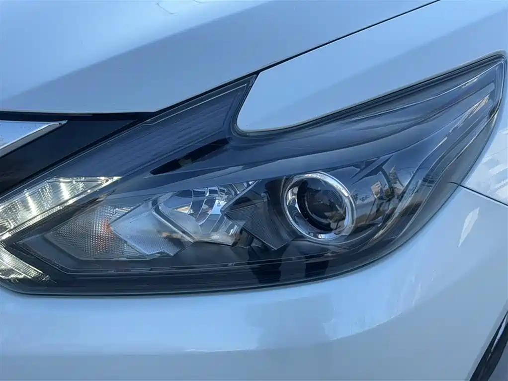 Nissan Teana — фото 15