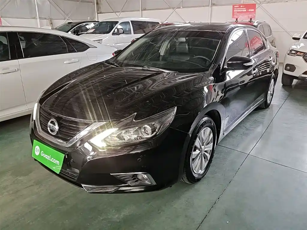 Nissan Teana — фото 2