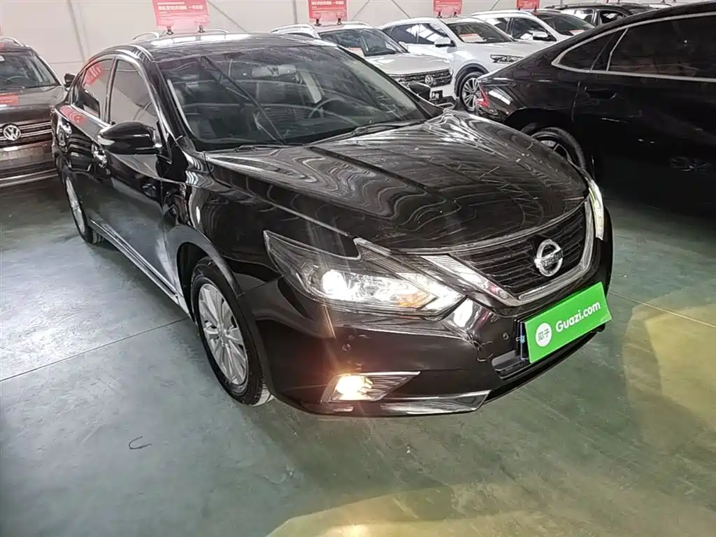 Nissan Teana — фото 4