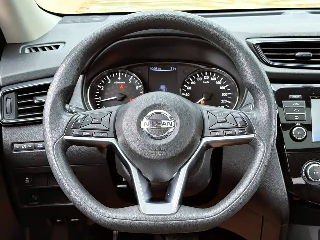 Nissan X-Trail — фото 35
