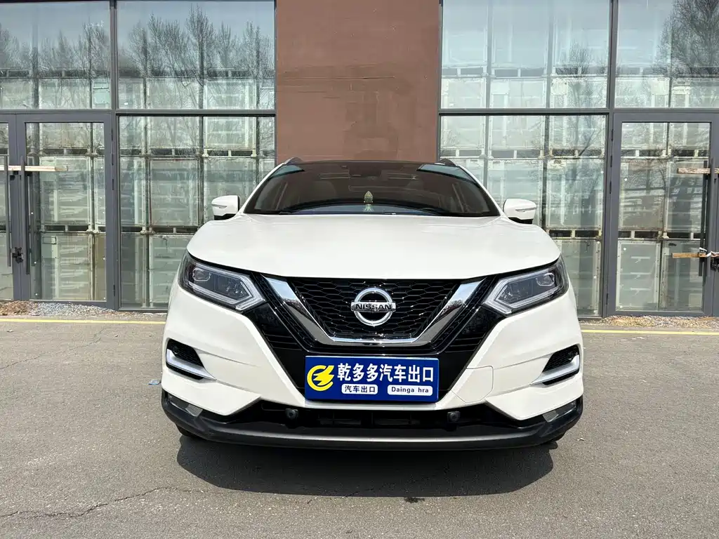 Nissan Qashqai — фото 2