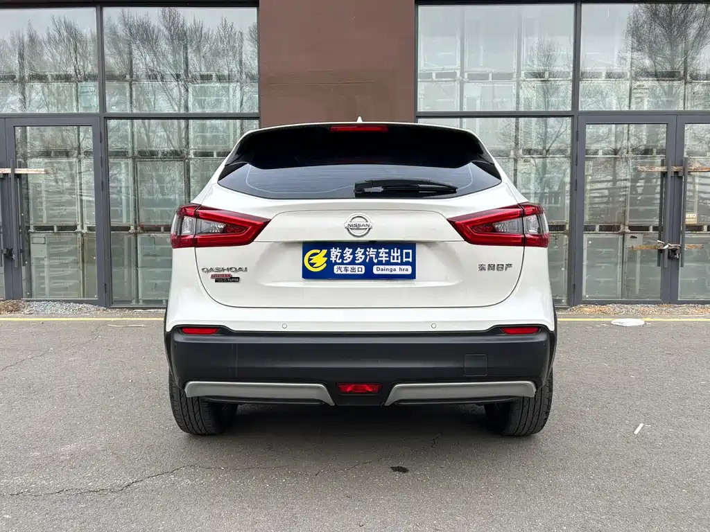 Nissan Qashqai — фото 5