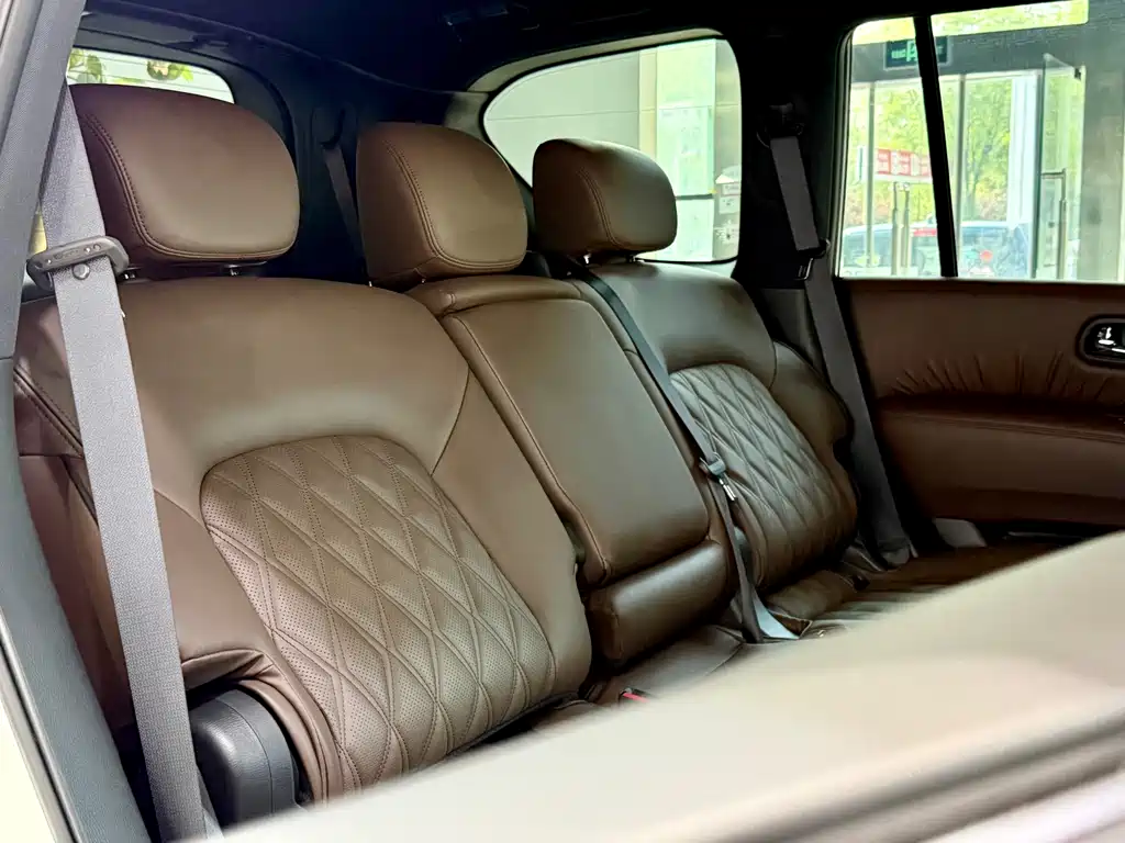 Nissan Patrol — фото 30