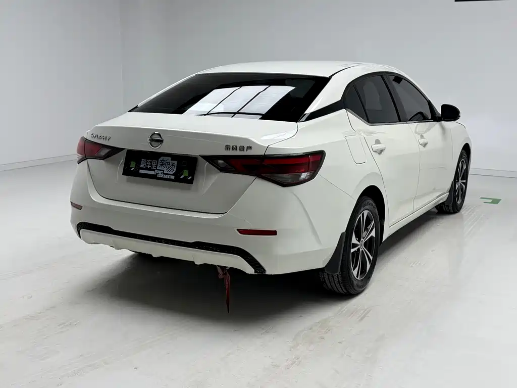 Nissan Sylphy — фото 4