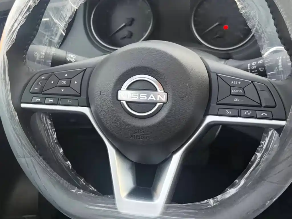 Nissan Qashqai — фото 11