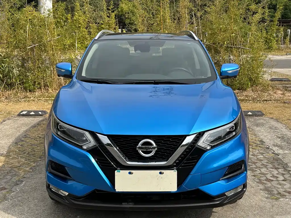 Nissan Qashqai — фото 2
