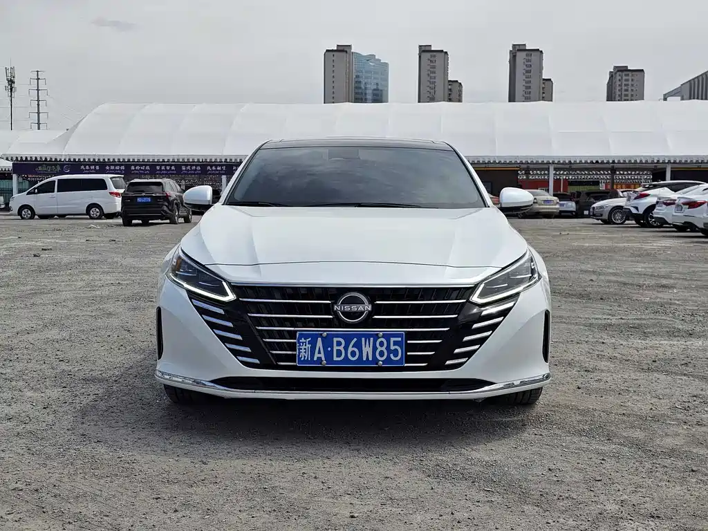 Nissan Teana — фото 2
