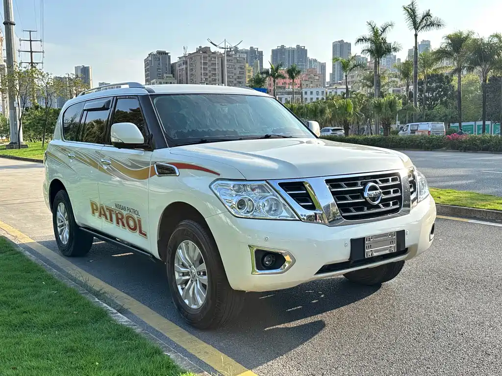 Nissan Patrol — фото 3