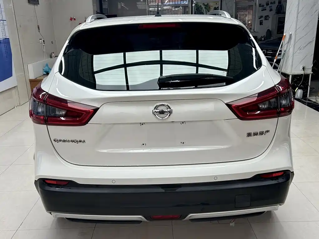 Nissan Qashqai — фото 5