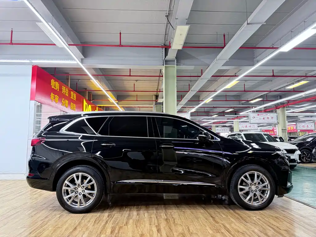Buick Enclave — фото 7
