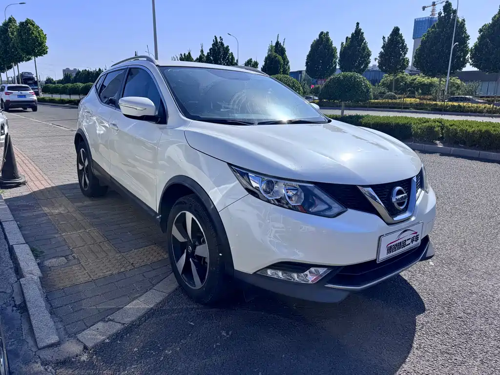 Nissan Qashqai — фото 3