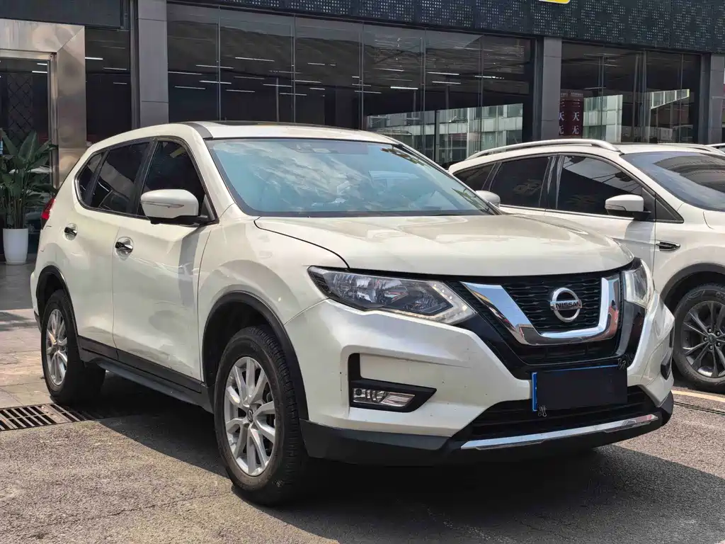 Nissan X-Trail — фото 3