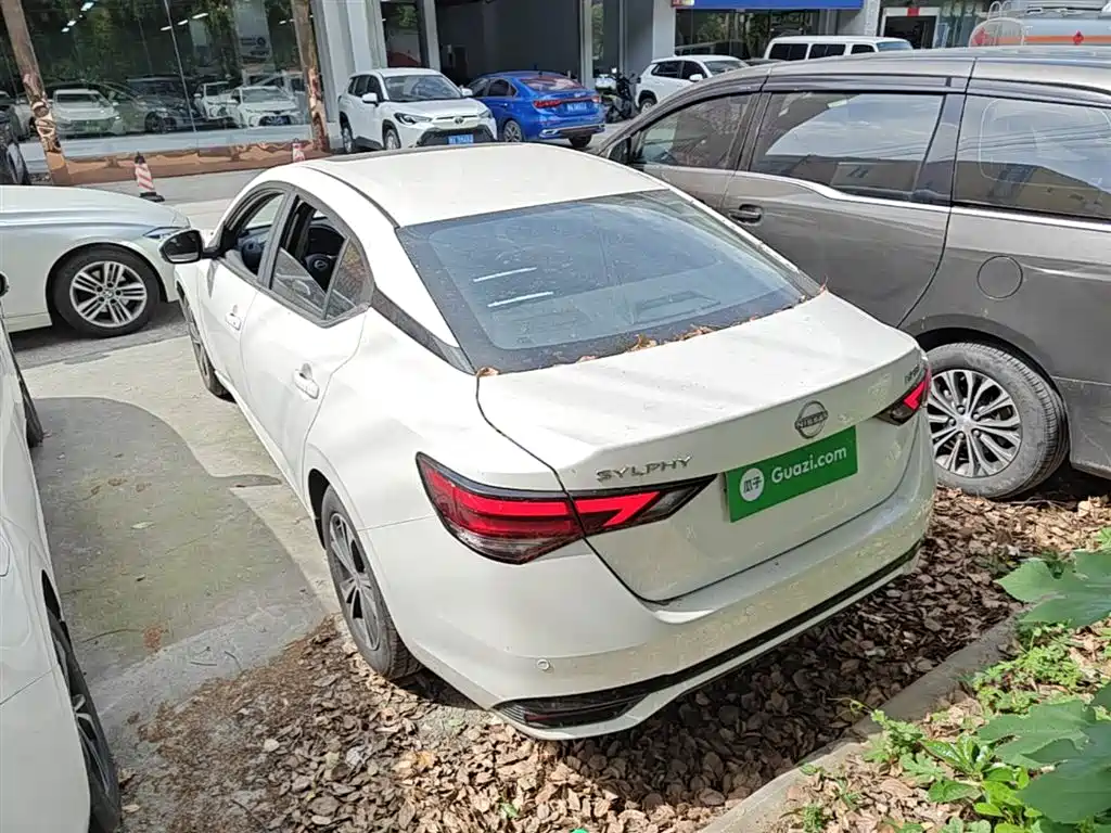 Nissan Sylphy — фото 5
