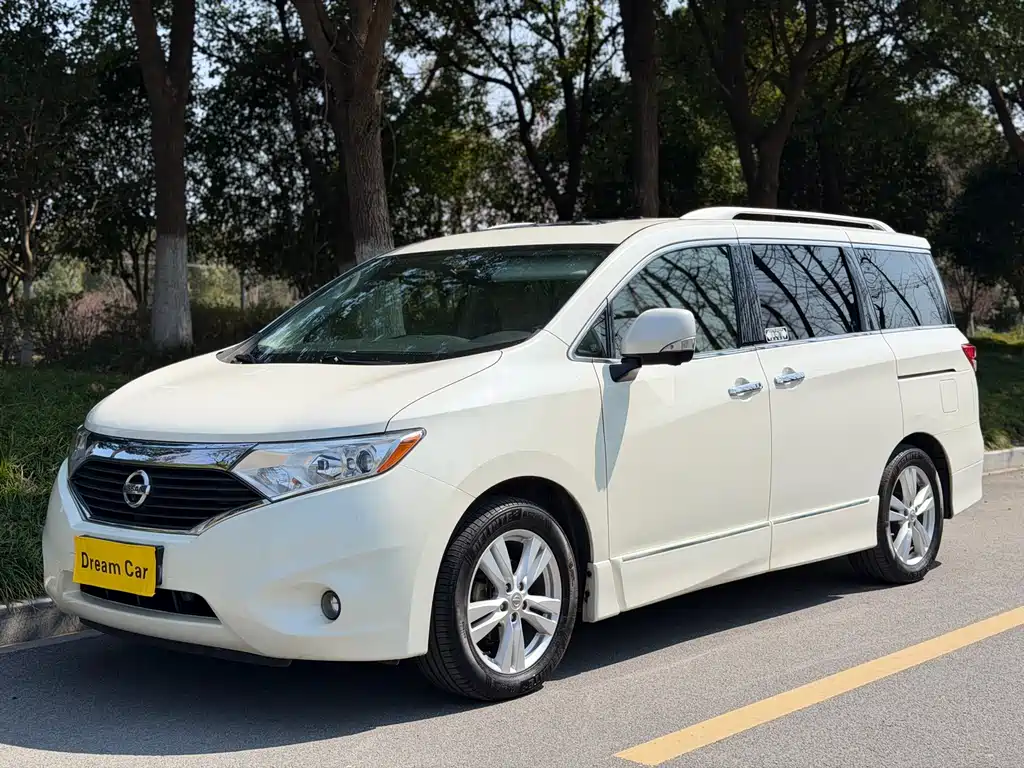 Nissan Quest
