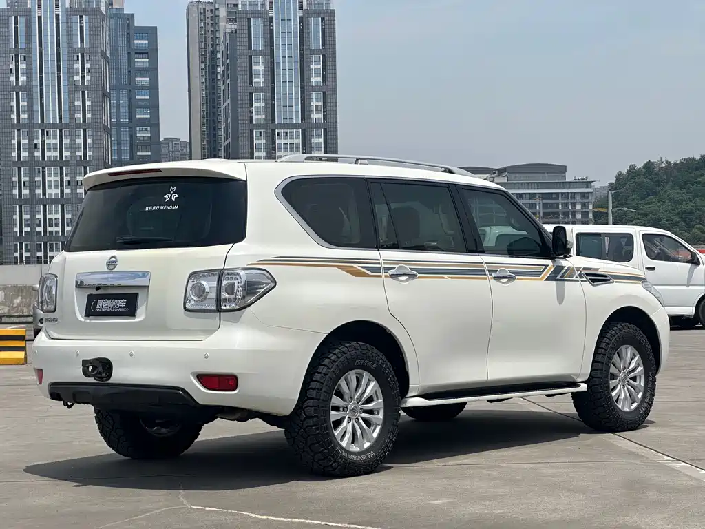 Nissan Patrol — фото 4