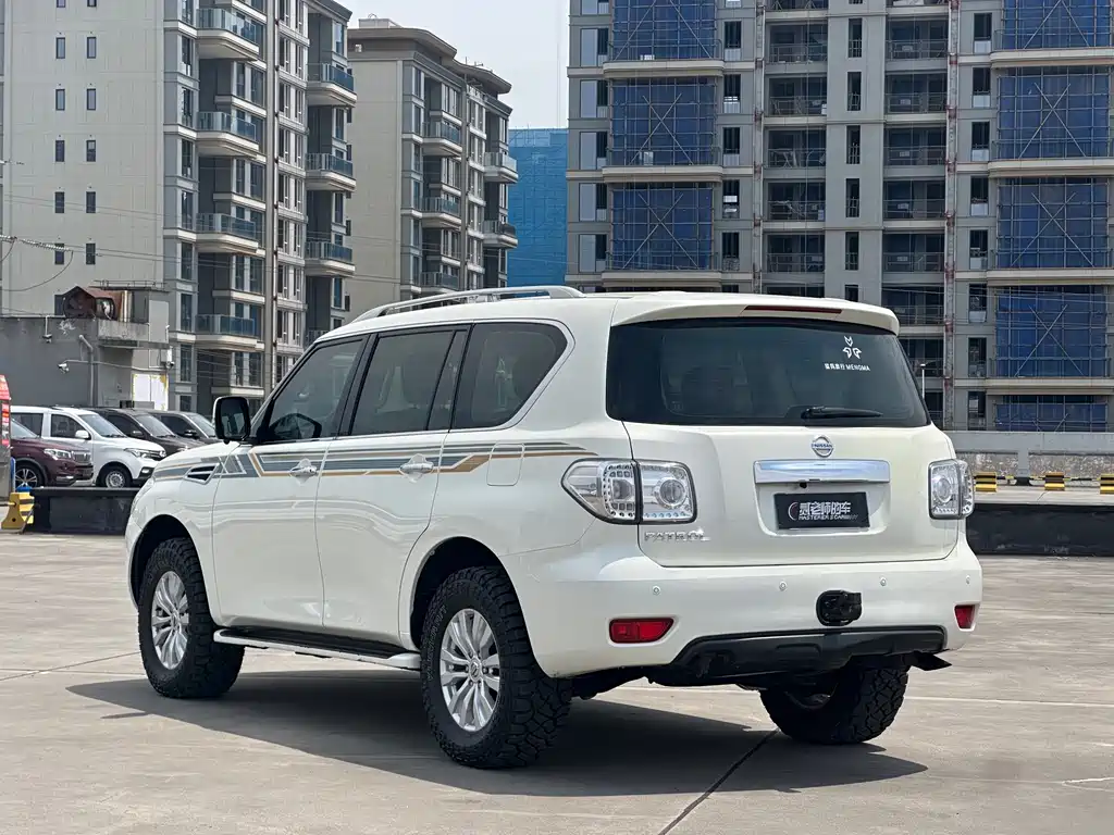 Nissan Patrol — фото 6