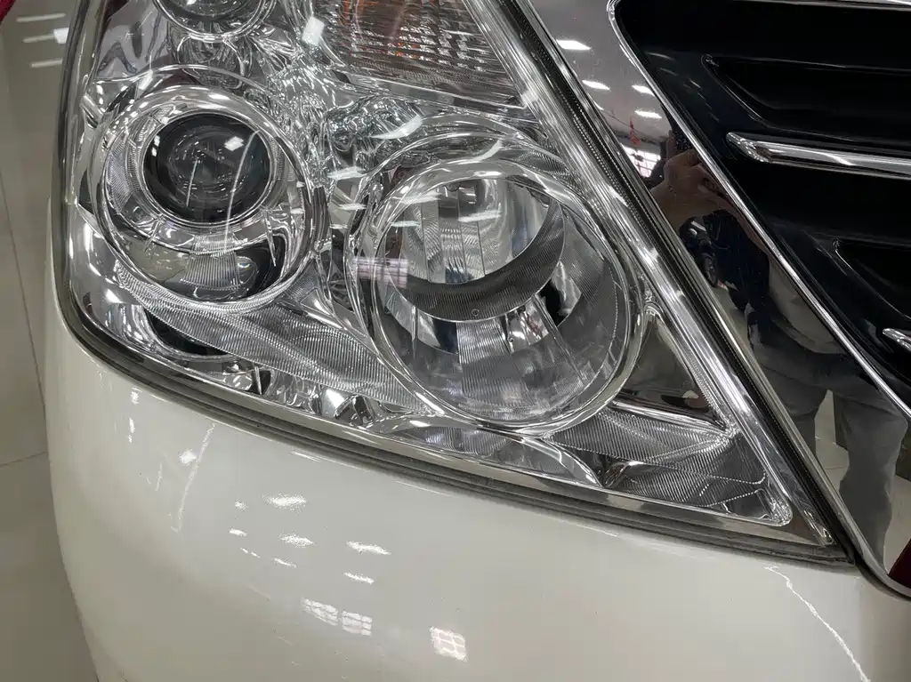 Nissan Patrol — фото 10