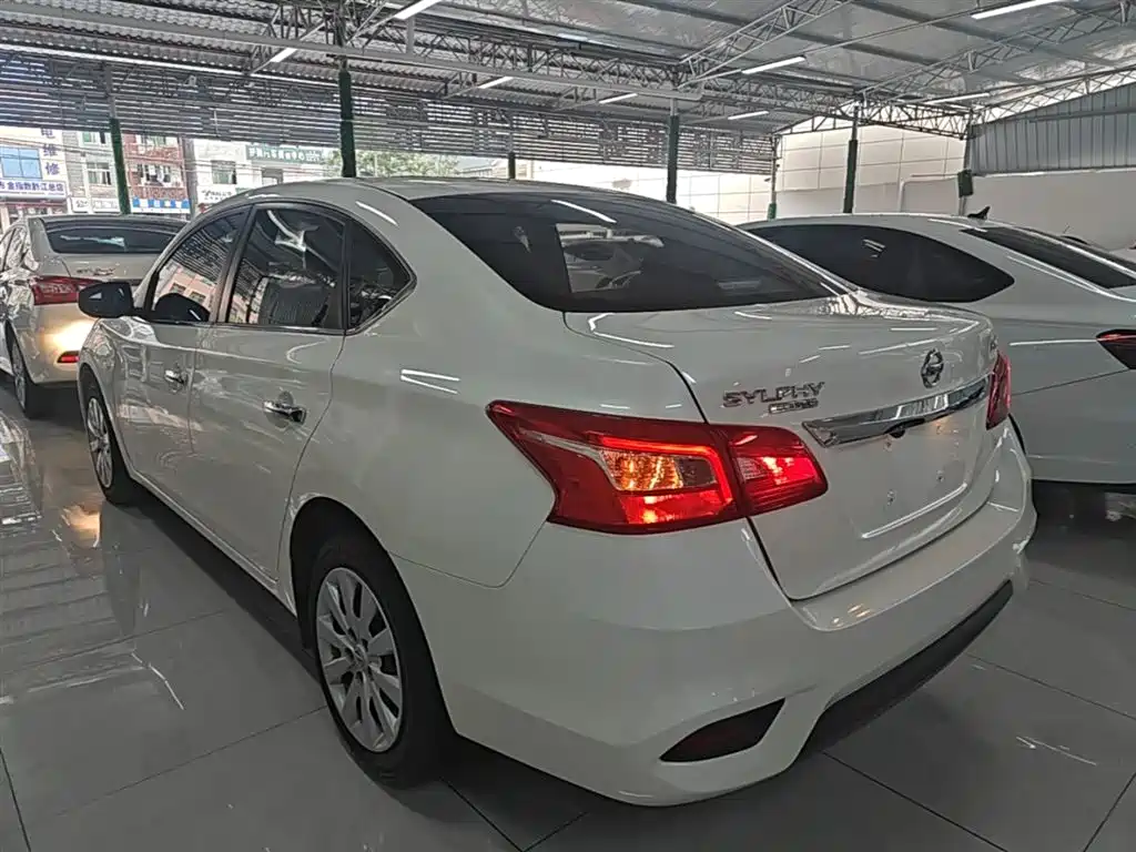 Nissan Sylphy — фото 5