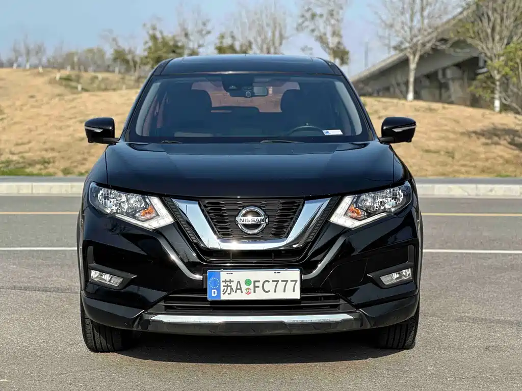 Nissan X-Trail — фото 2