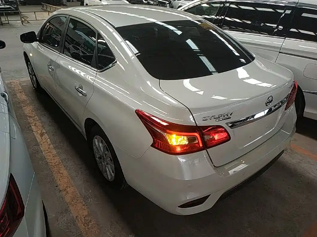 Nissan Sylphy — фото 5