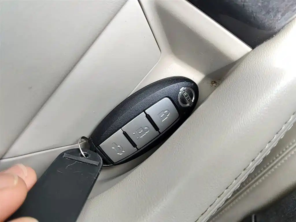 Nissan Teana — фото 15