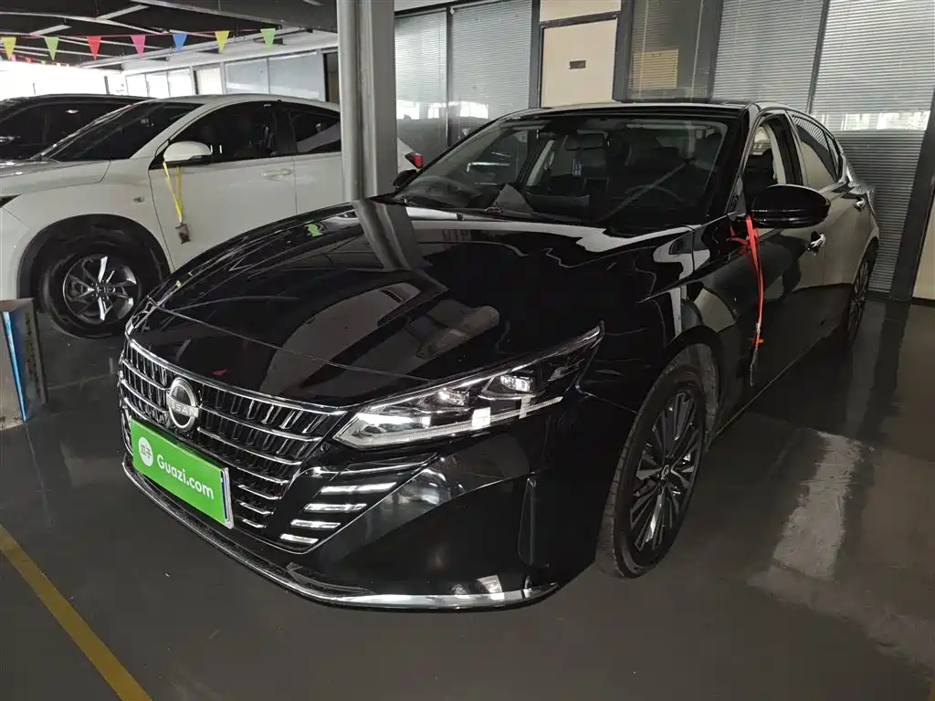 Nissan Teana — фото 2