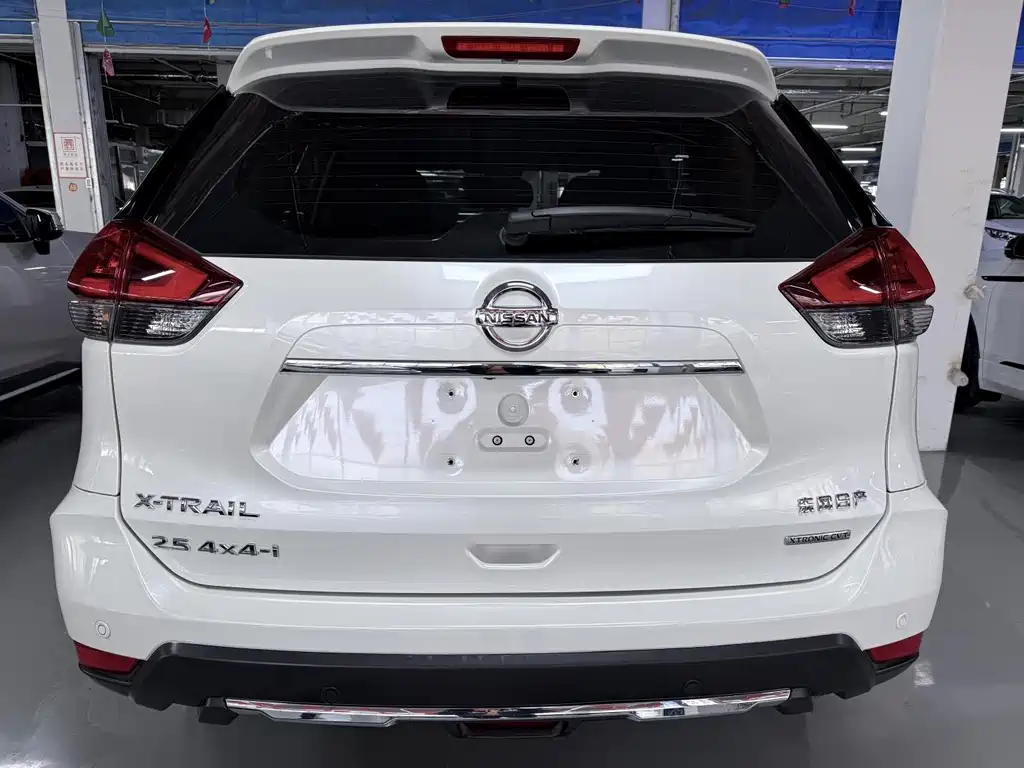 Nissan X-Trail — фото 19