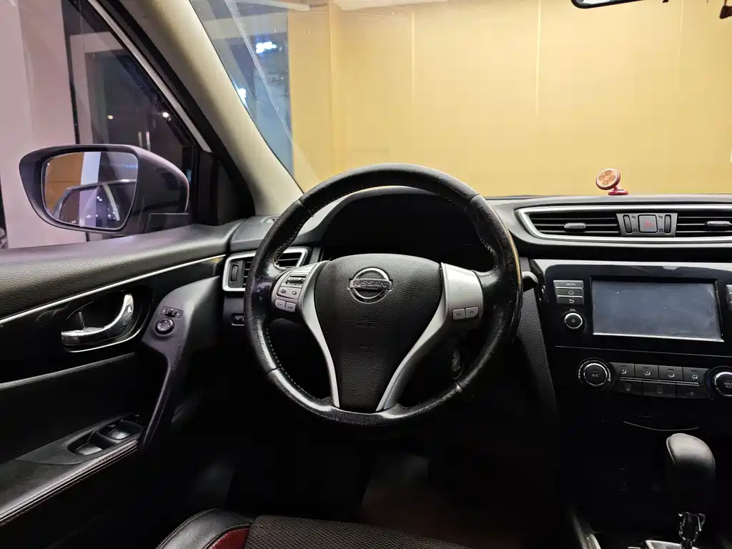 Nissan Qashqai — фото 14