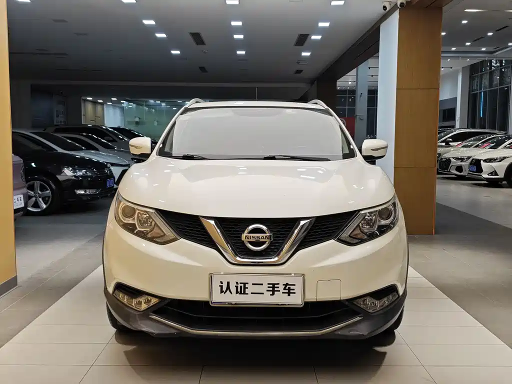 Nissan Qashqai — фото 3