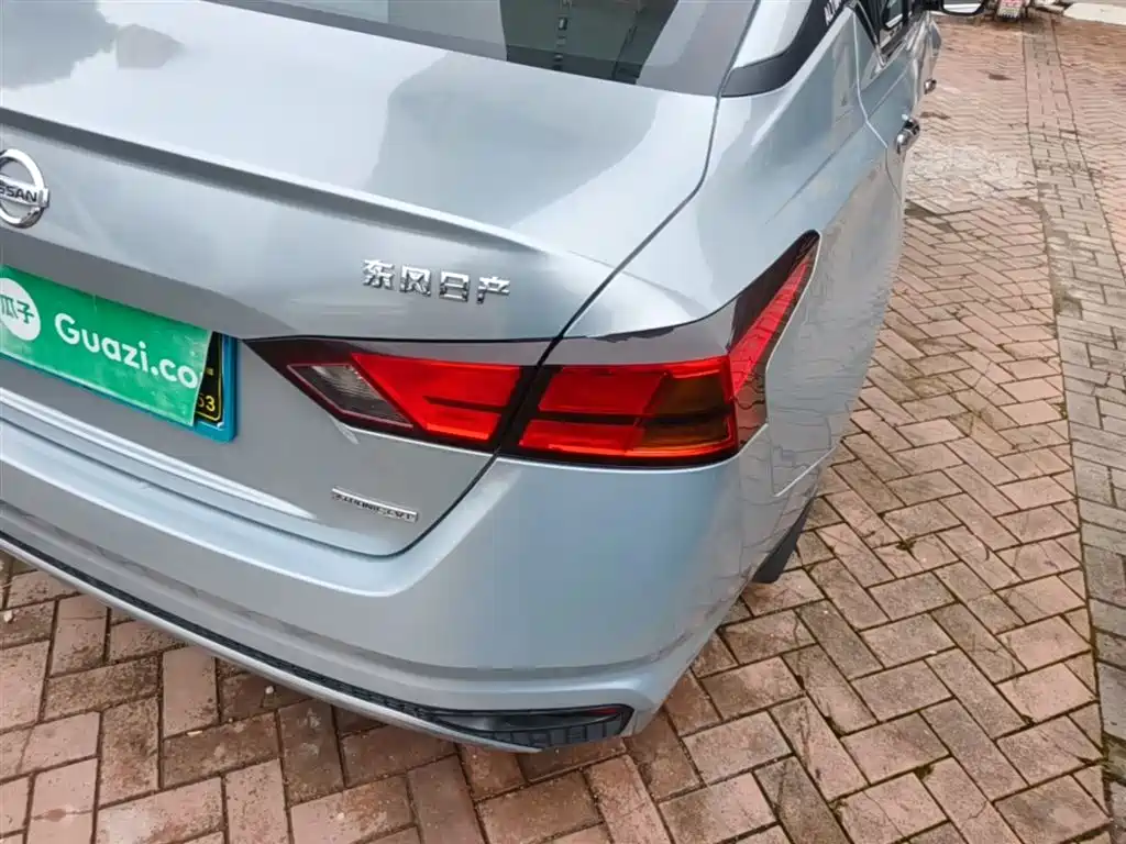 Nissan Teana — фото 8
