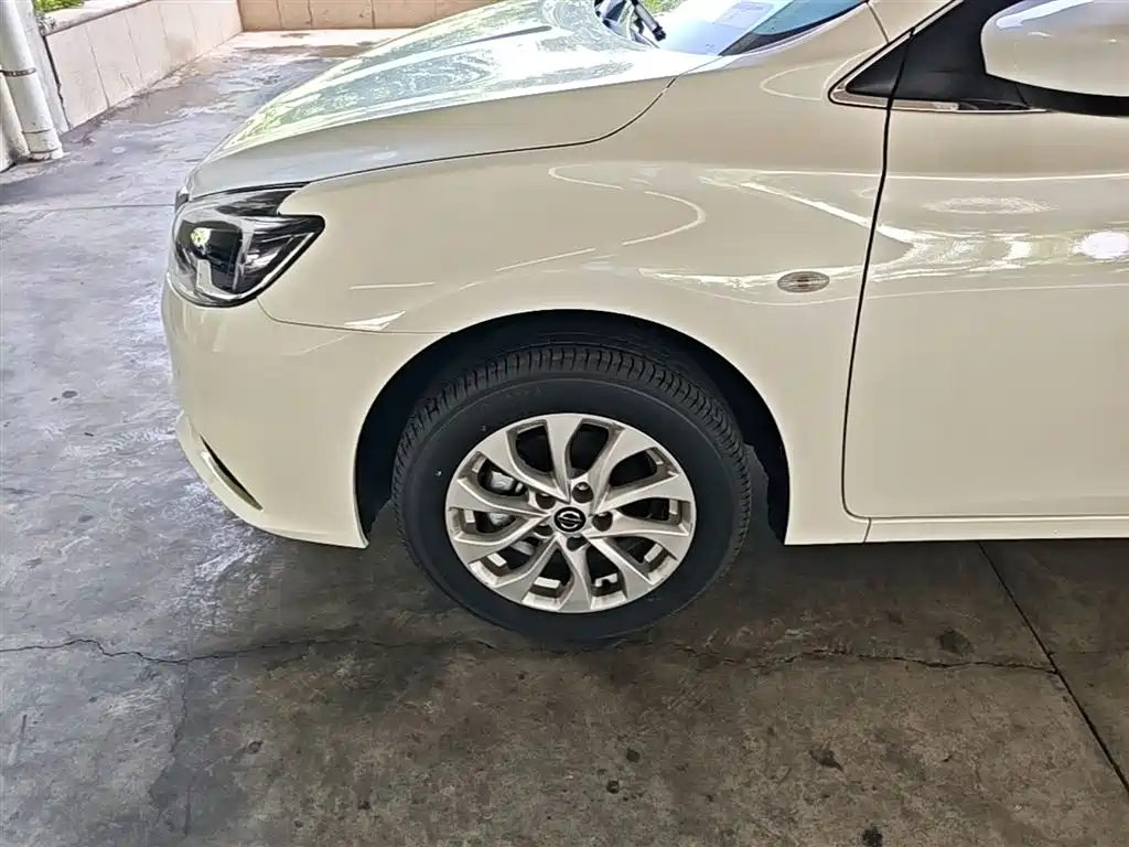 Nissan Sylphy — фото 23